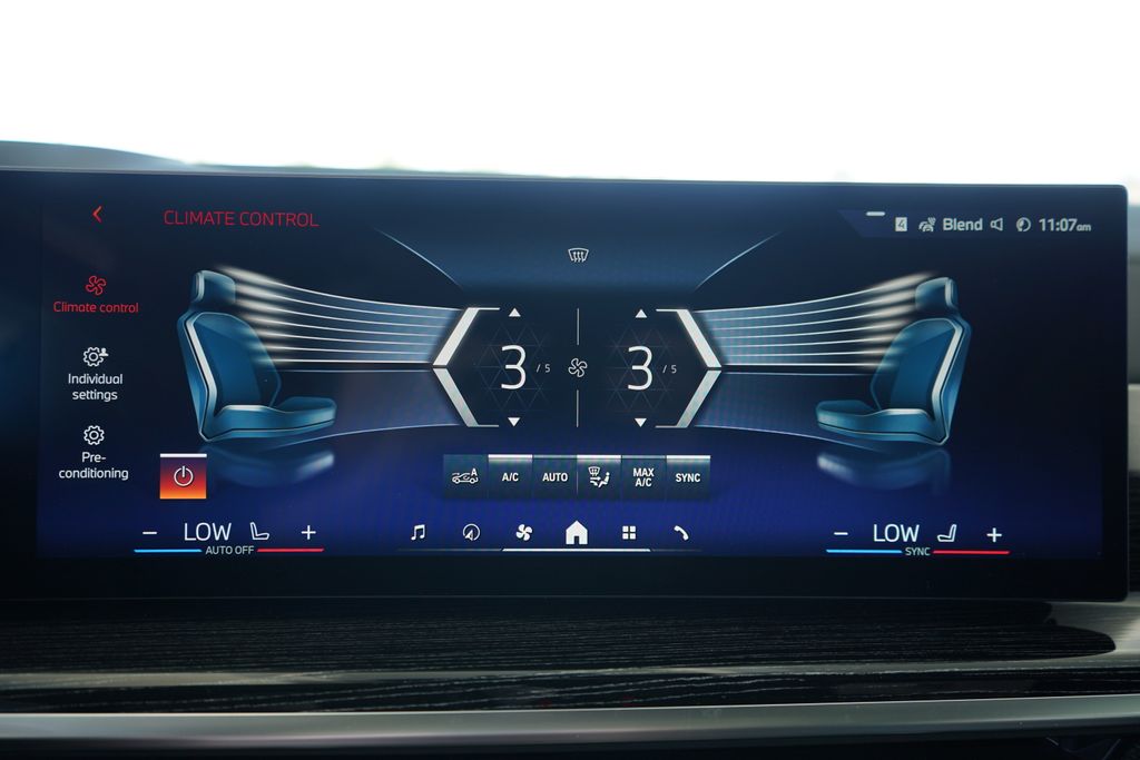 Thumbnail: 2026 BMW X6 - 18