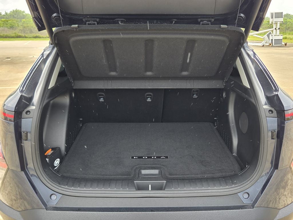 2024 Hyundai Kona Limited - 9