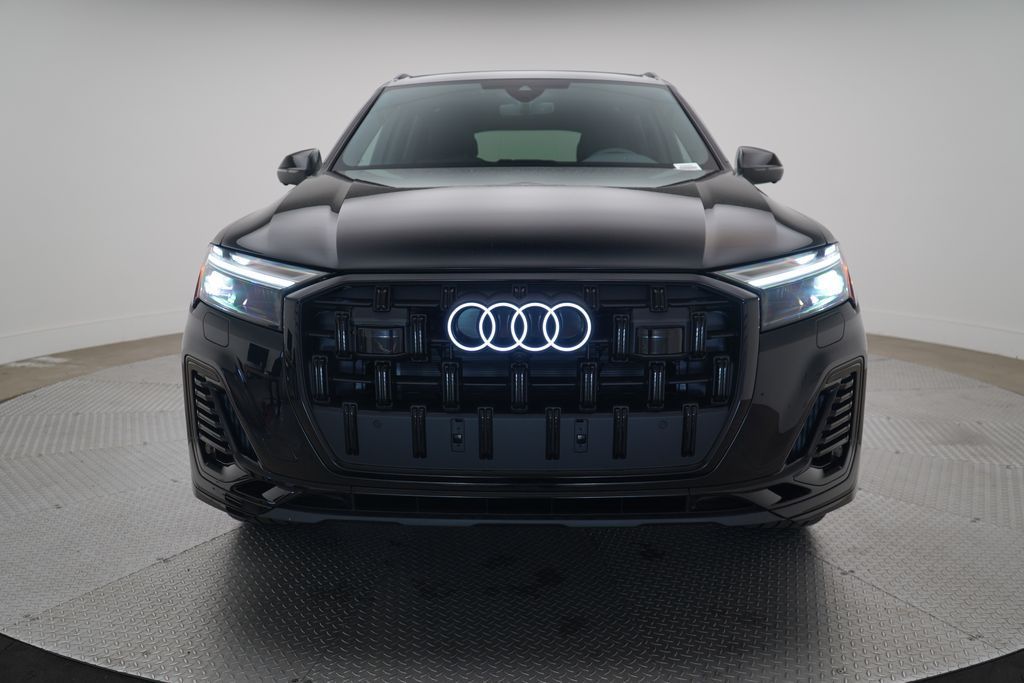 Thumbnail: 2026 Audi Q7 - 5