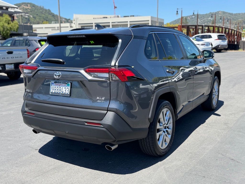 Used 2020 Toyota RAV4 SUV