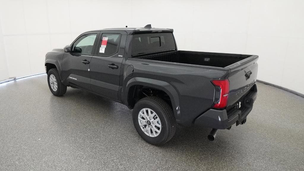 2025 Toyota Tacoma SR5 28