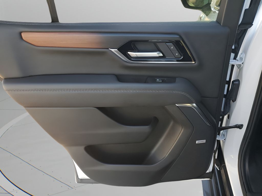 Used Car 2025 Gmc Yukon  Denali For Sale Under $80,000 In Austin, Texas