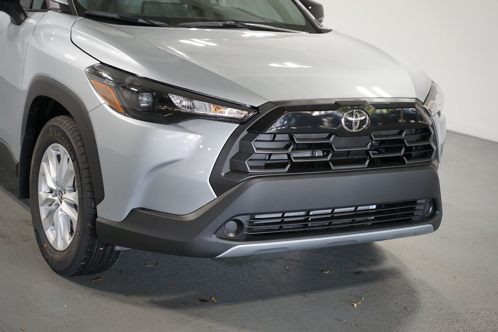 Thumbnail: 2026 Toyota Corolla Cross - 4