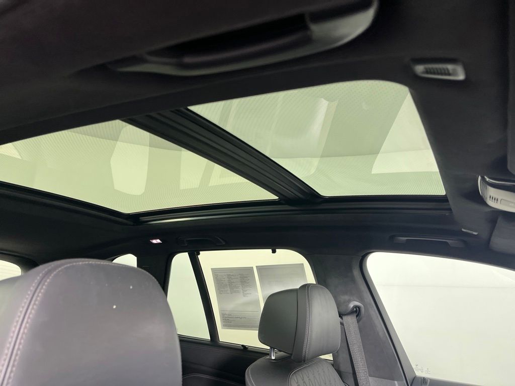 Thumbnail: 2020 BMW X5 - 10