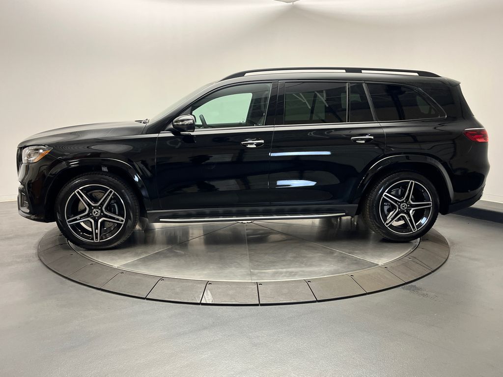 2025 Mercedes-Benz GLS 450 4MATIC 4