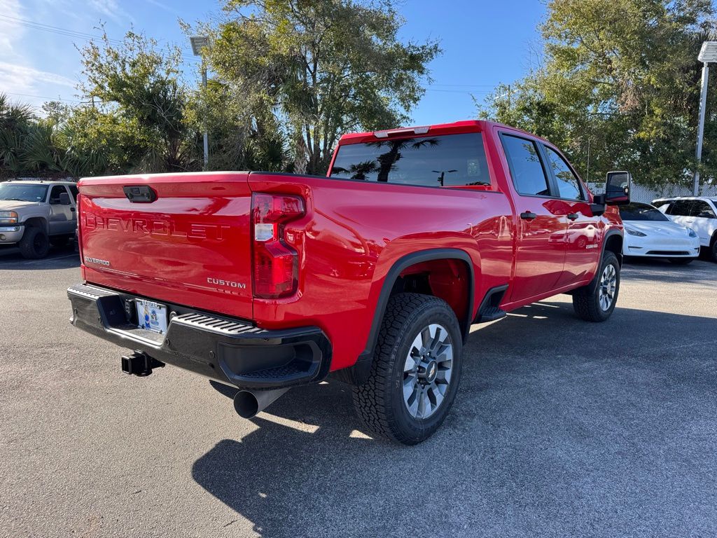 2025 Chevrolet Silverado 2500HD Custom 8