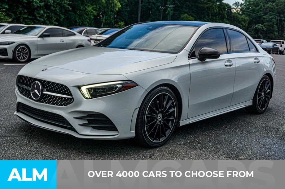 Used 2019 White Mercedes-Benz A 220 image 3