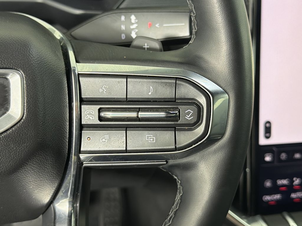 used 2024 GMC Acadia car, priced at $37,900