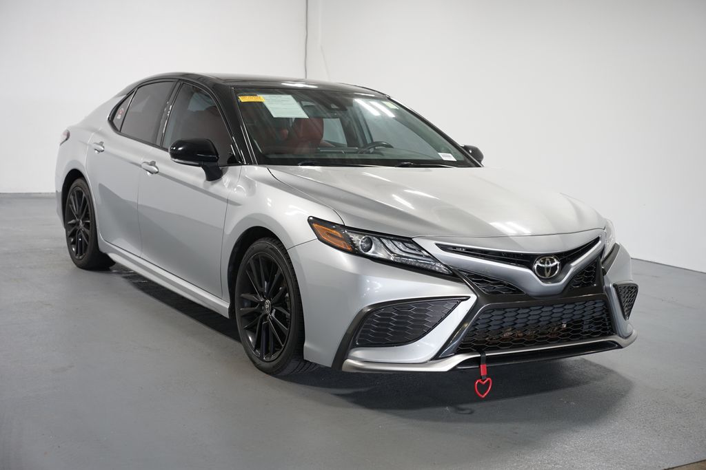 Thumbnail: 2021 Toyota Camry - 3