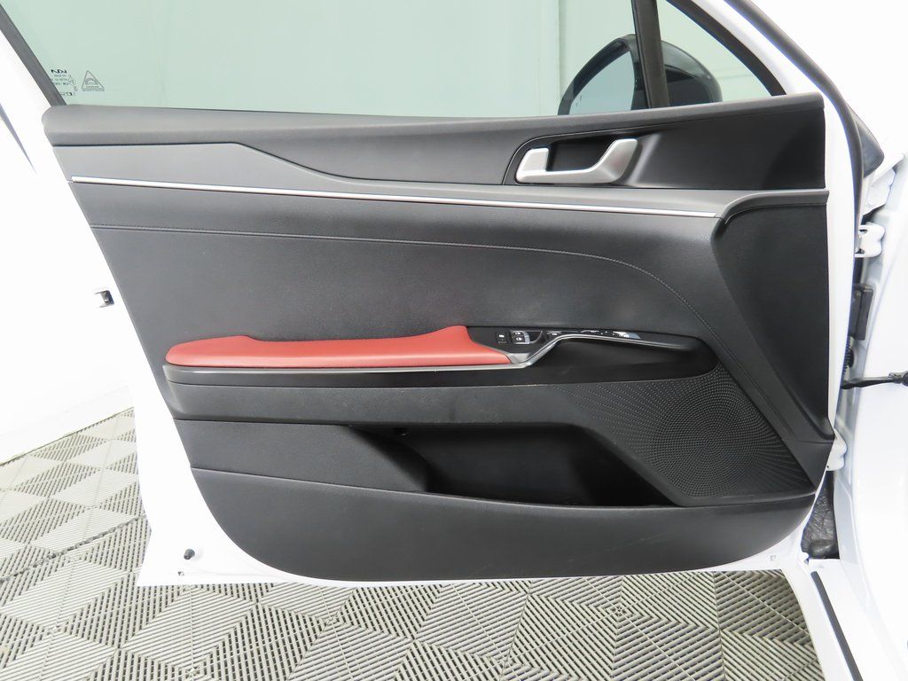 Thumbnail: 2024 Kia K5 - 25