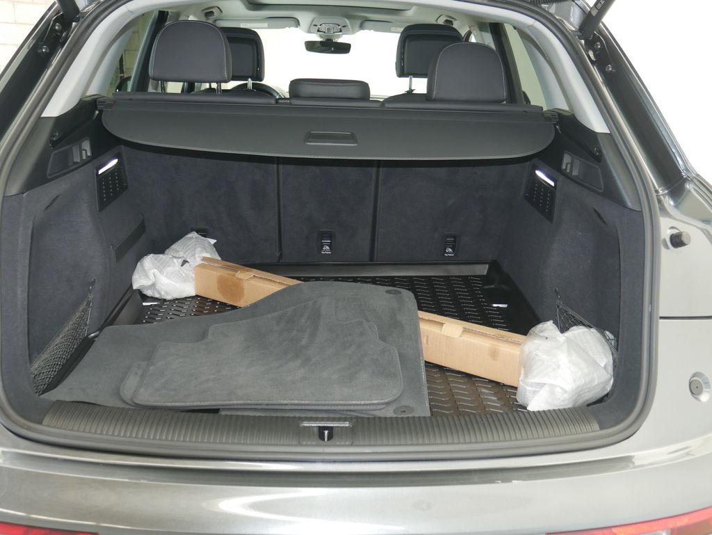 Thumbnail: 2023 Audi Q5 - 24