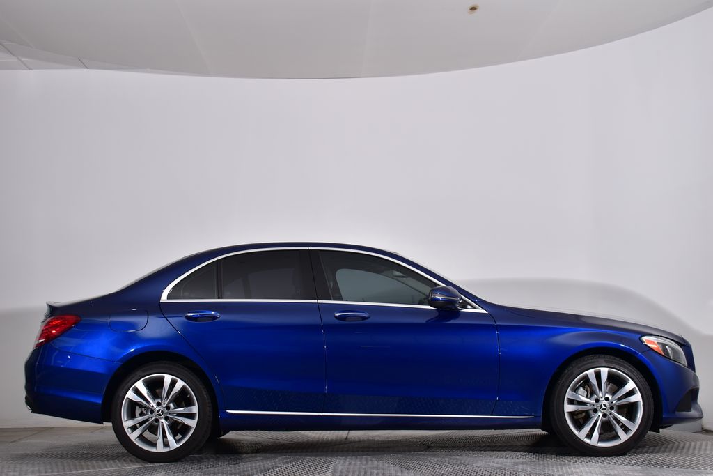 2017 Mercedes-Benz C-Class C 300 6