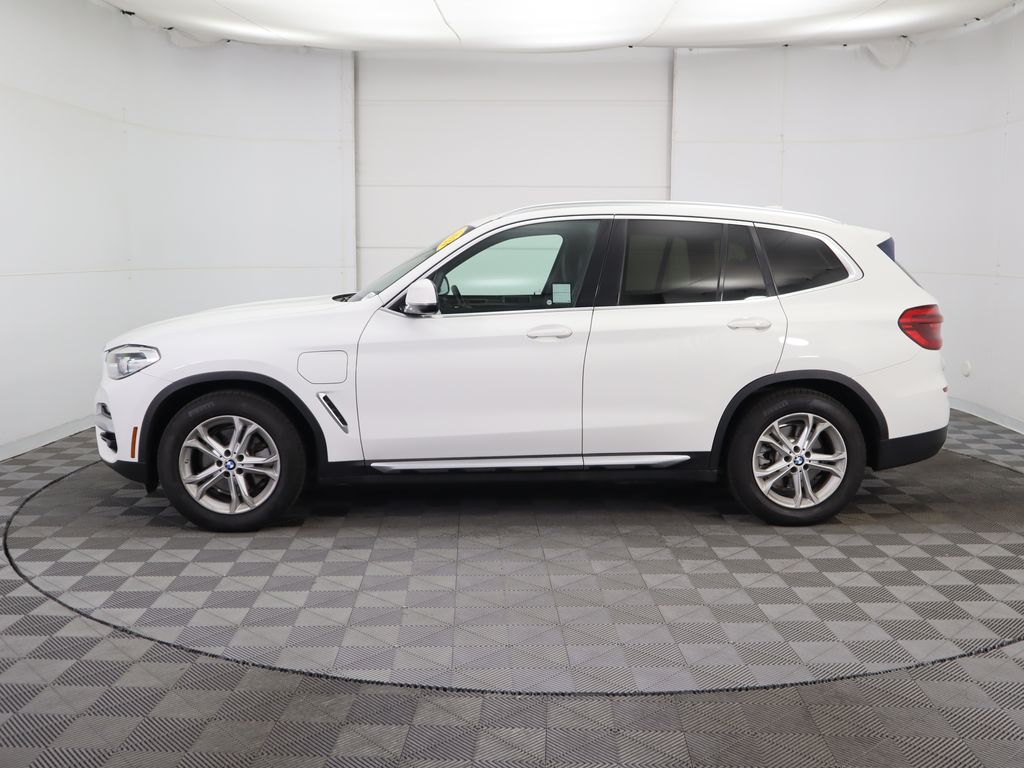 2021 BMW X3 xDrive30e 8