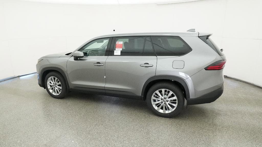 Thumbnail: 2026 Toyota Grand Highlander - 12