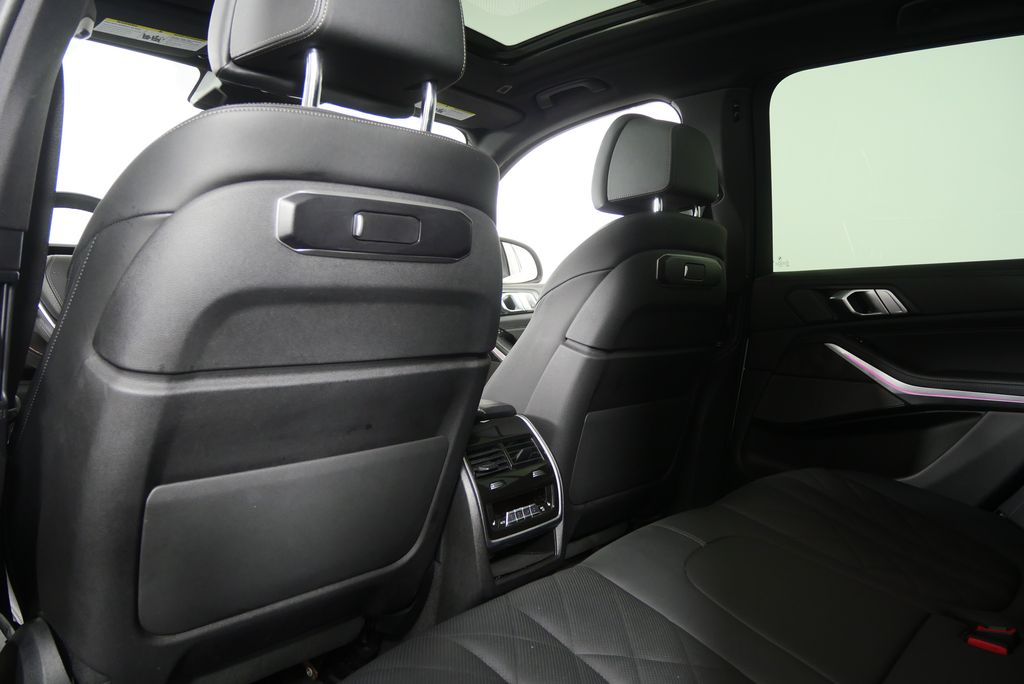 Thumbnail: 2024 BMW X5 - 19