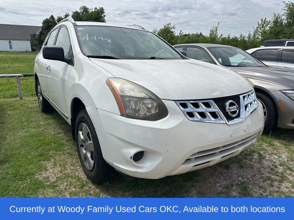 Pearl White 2014 Nissan Rogue Select S SUV / Crossover Front-Wheel Drive Continuously Variable Transmission