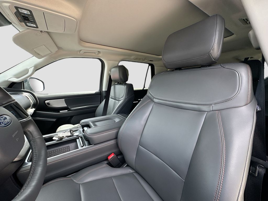 Used 2025 Black Ford Active image 19
