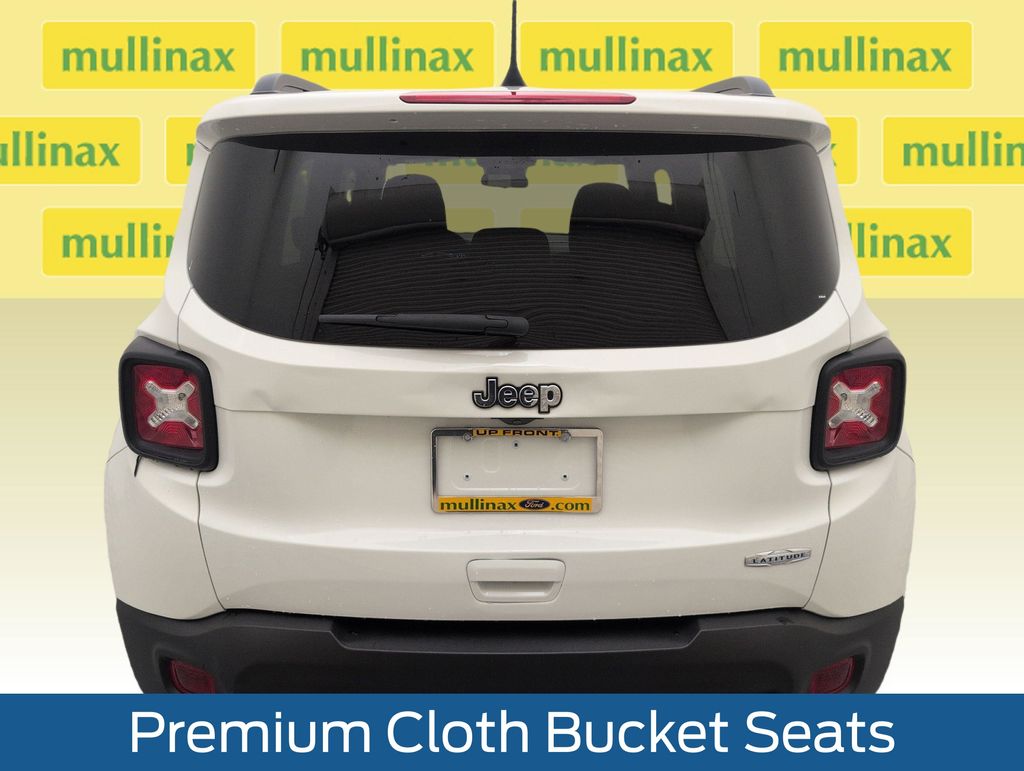 Certified Used 2021 White Jeep Latitude image 29
