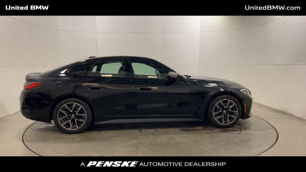 Thumbnail: 2024 BMW 4 Series - 9
