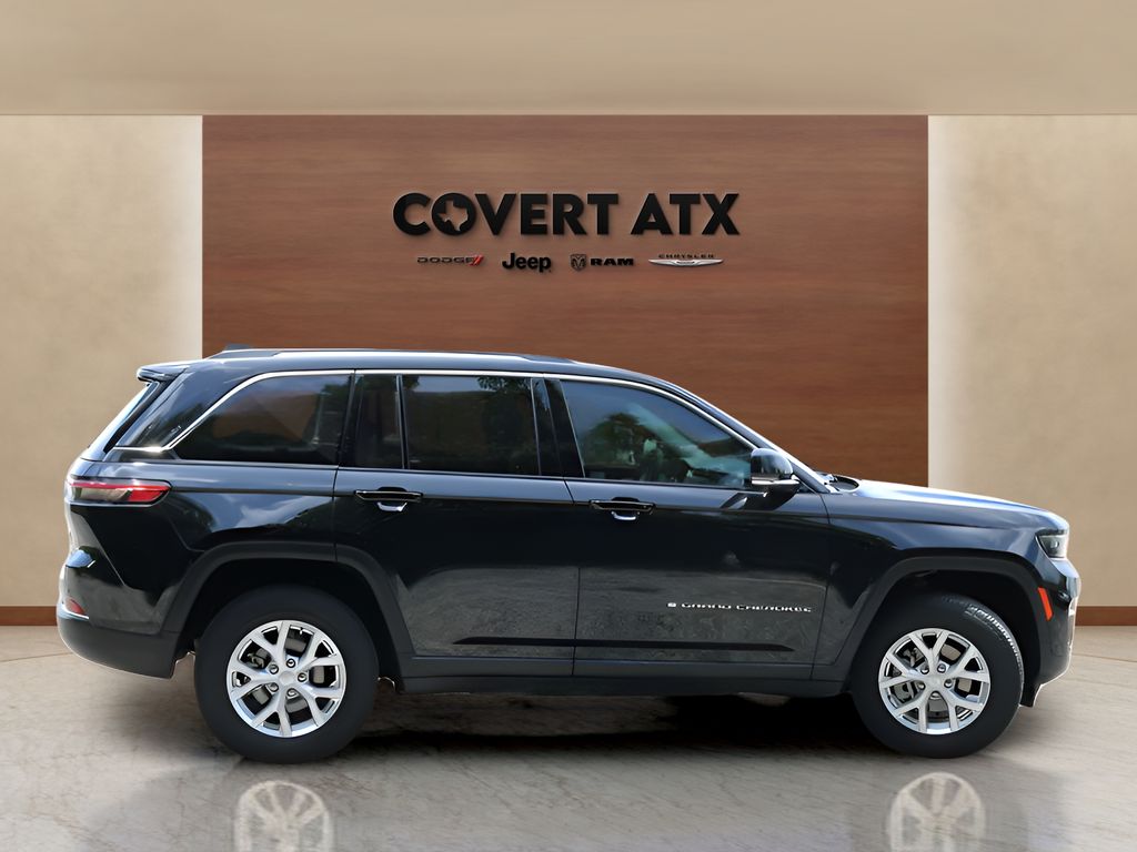 Used Car 2023 Jeep Grand Cherokee  Limited For Sale Under $35,000 In Austin, Texas