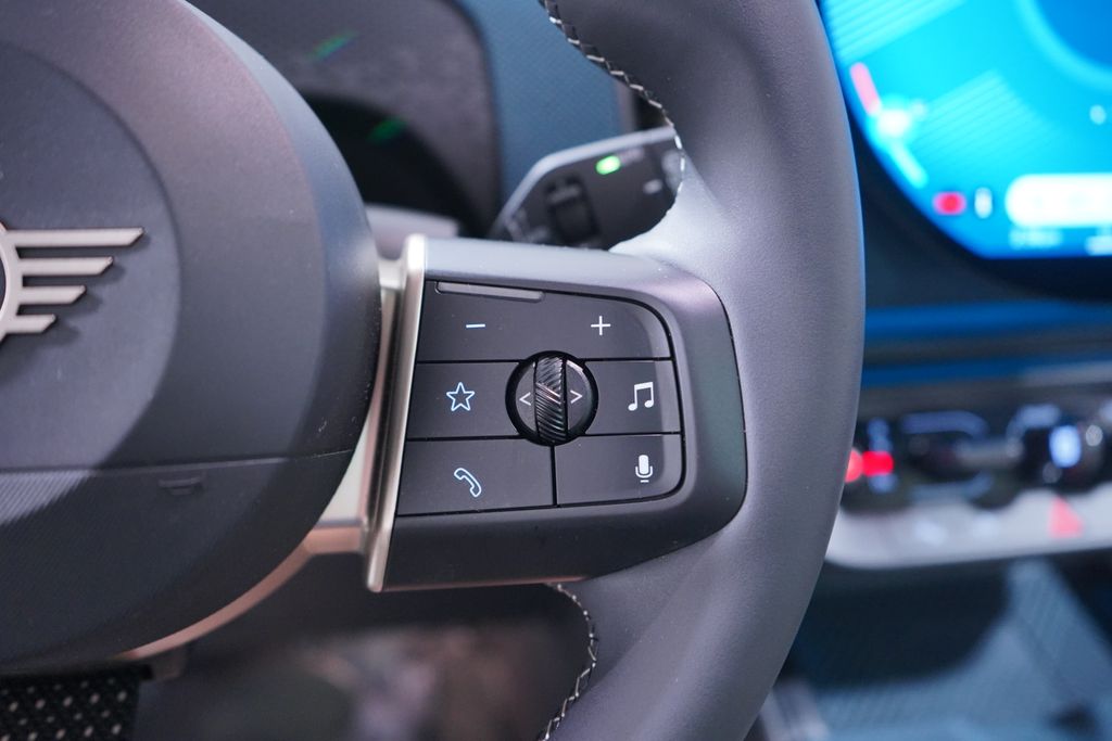 Thumbnail: 2025 MINI Cooper Countryman - 20