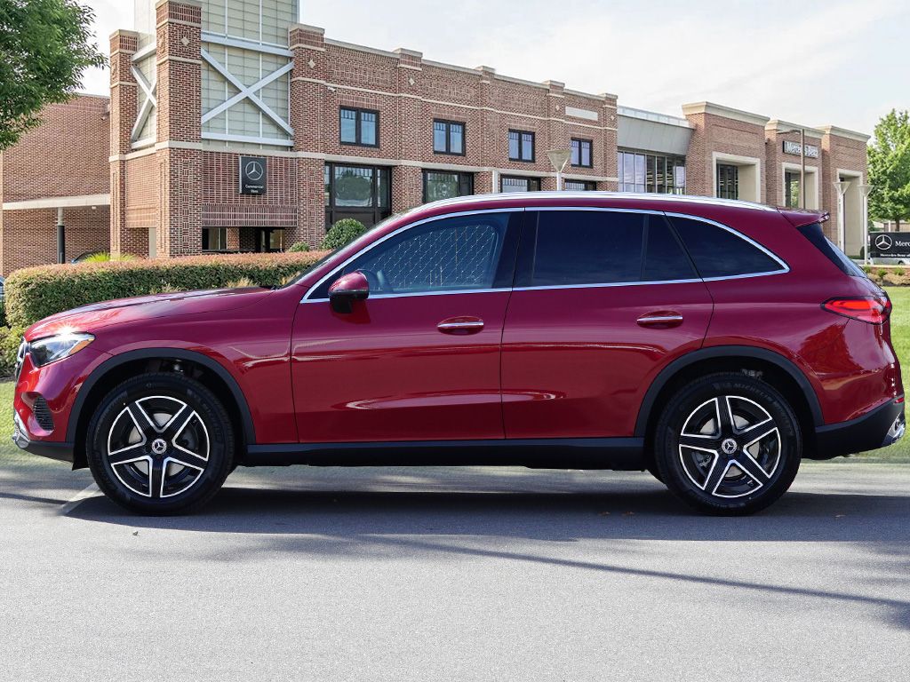 Thumbnail: 2026 Mercedes-Benz GLC - 8