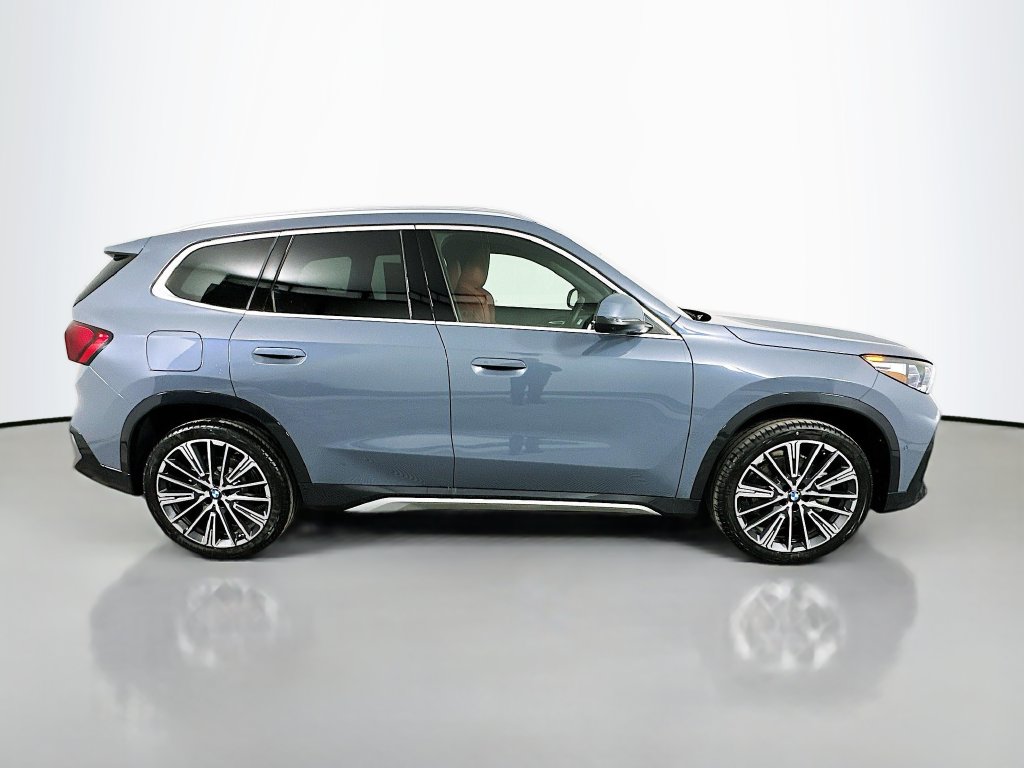 Thumbnail: 2026 BMW X1 - 4