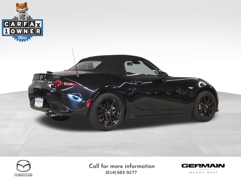 2023 Mazda MX-5 Miata Miata photo 5