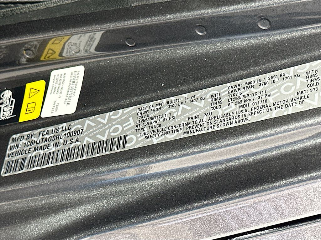 Thumbnail: 2024 Jeep Gladiator - 31