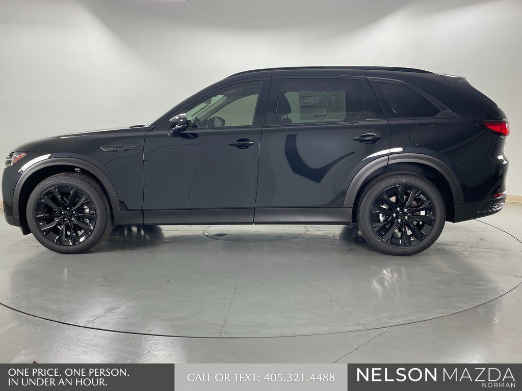 New 2026 Black Mazda 3.3 Turbo Premium image 9