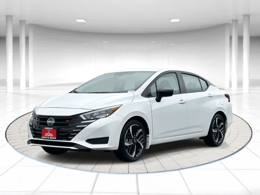 Aspen White 2025 Nissan Versa Sedan Front-Wheel Drive Continuously Variable Transmission