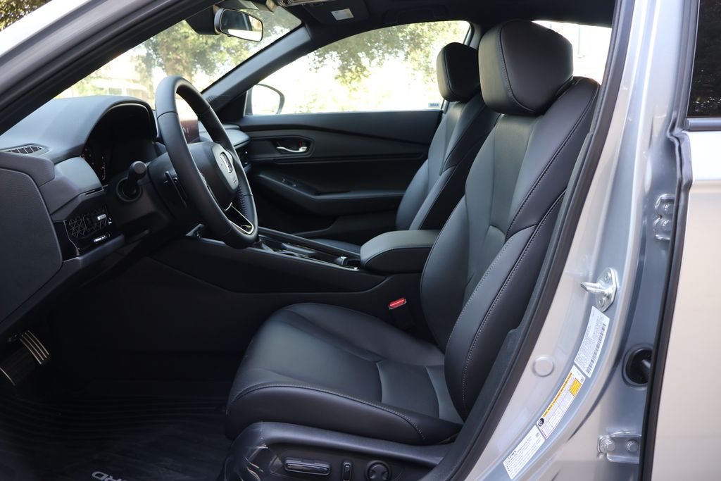 Thumbnail: 2025 Honda Accord - 9