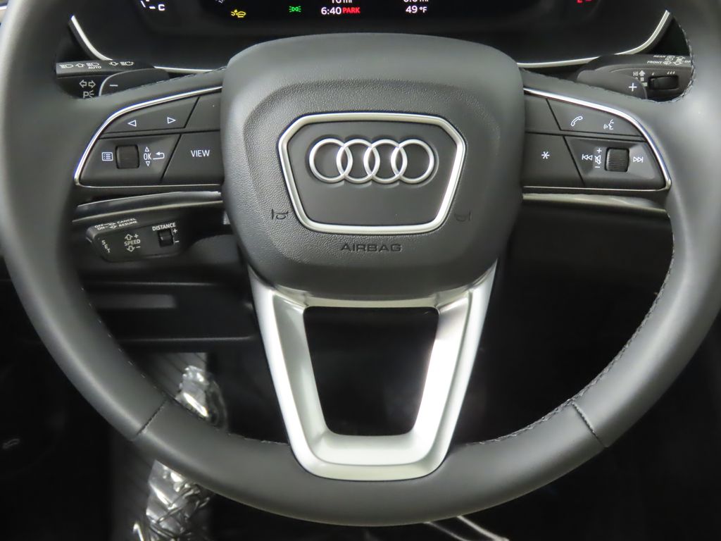 Thumbnail: 2025 Audi Q3 - 15