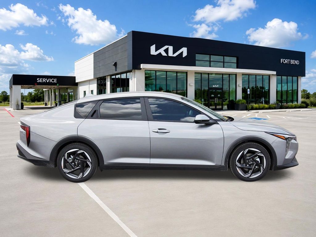 New 2026 Kia K4 Sedan