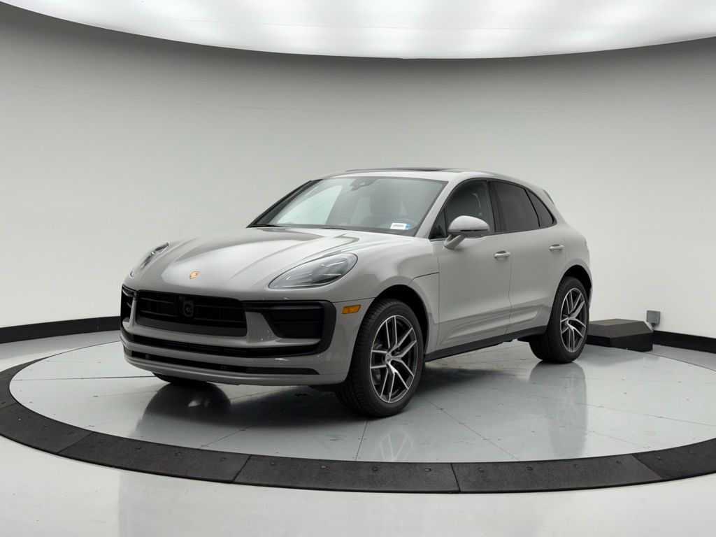 Thumbnail: 2026 Porsche Macan - 1