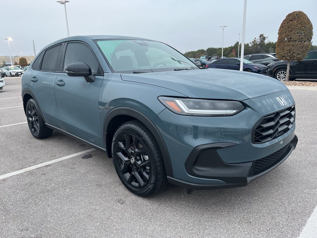 Thumbnail: 2023 Honda HR-V - 3