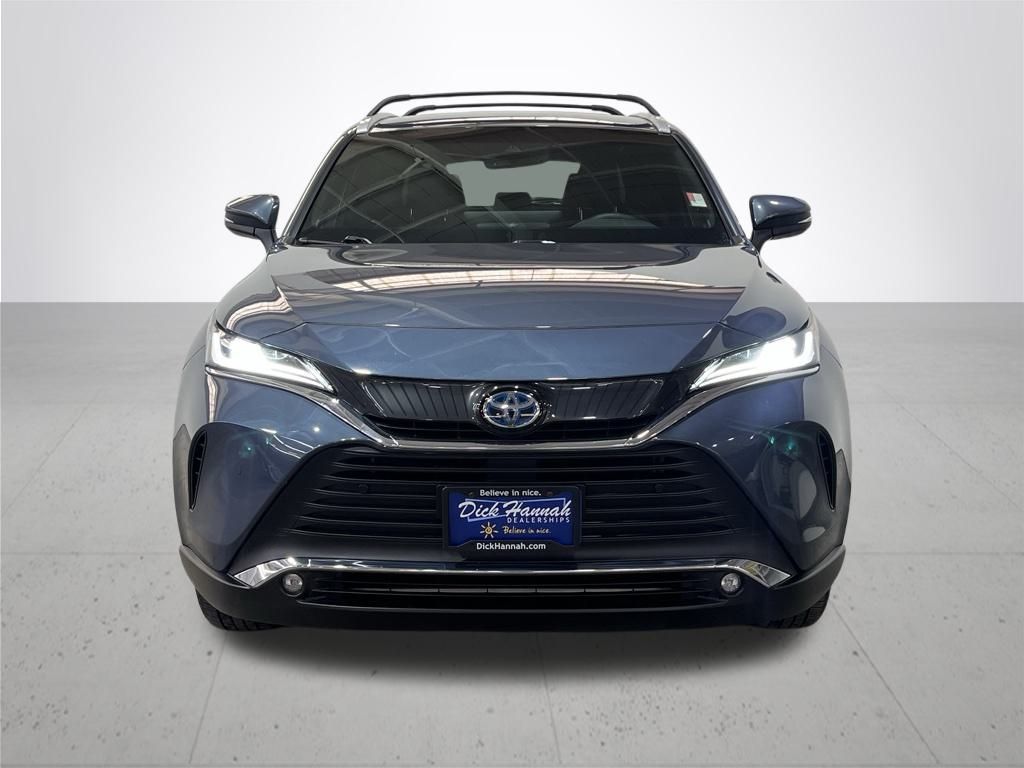 2024 Toyota Venza XLE photo 3