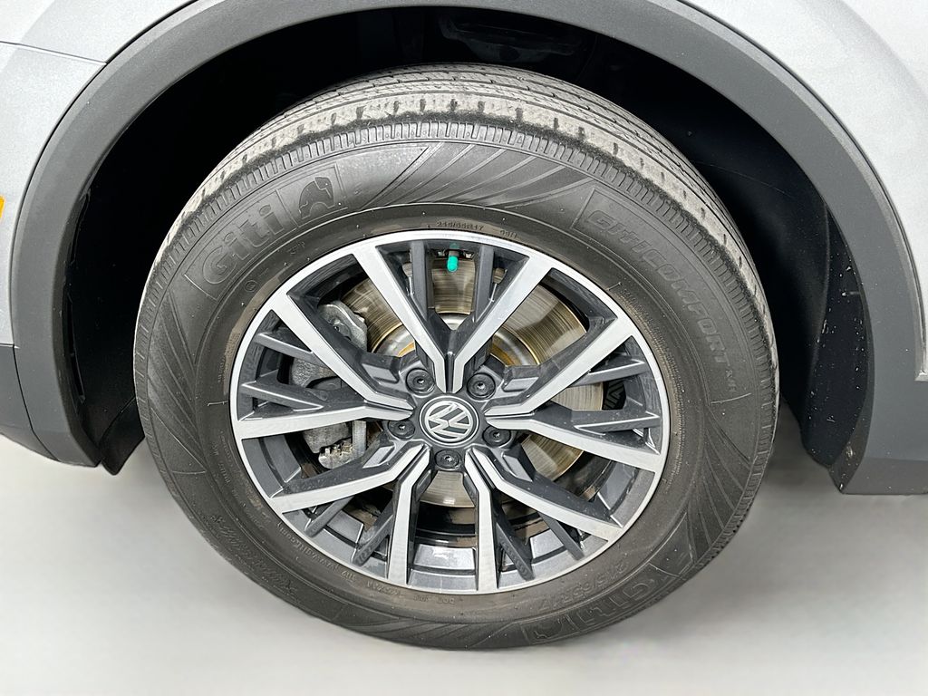 Thumbnail: 2020 Volkswagen Tiguan - 31