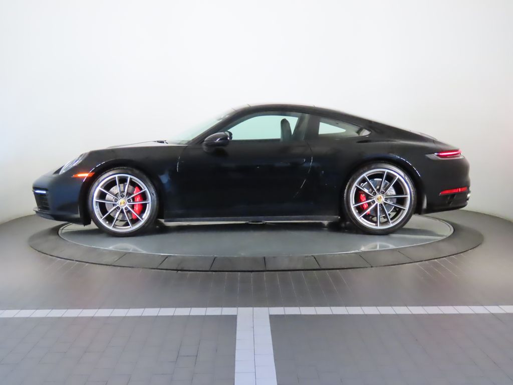 Thumbnail: 2020 Porsche 911 - 2