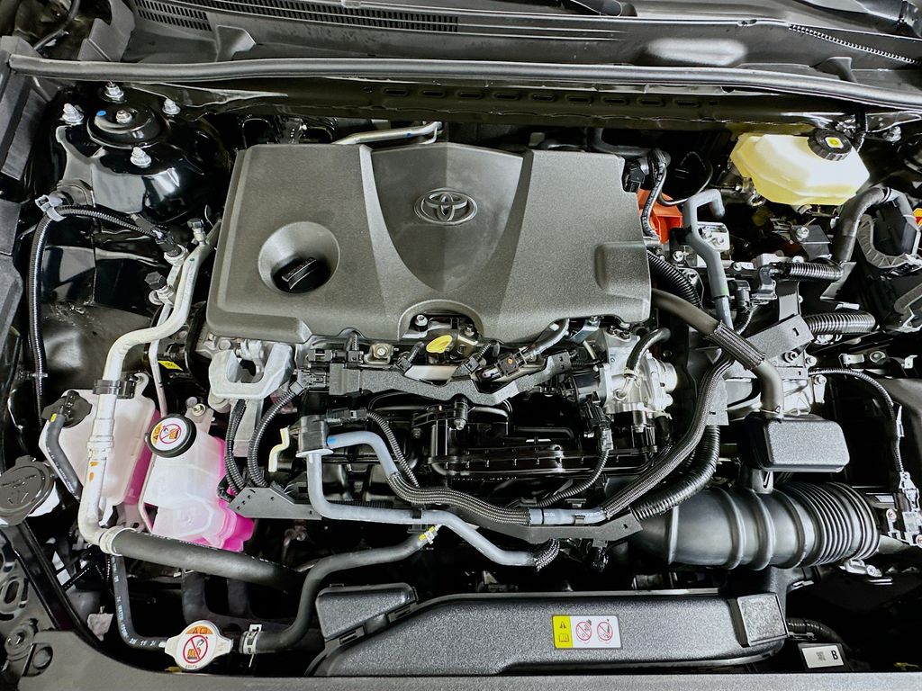 Thumbnail: 2025 Toyota Camry - 29