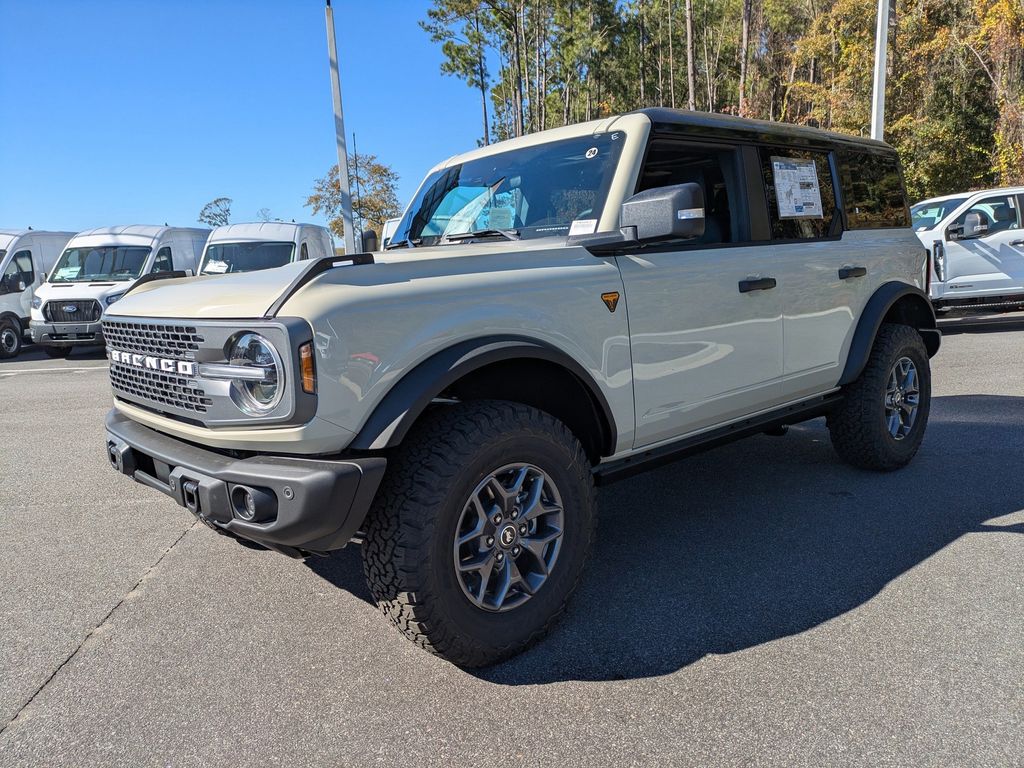 2025 Ford Bronco Badlands