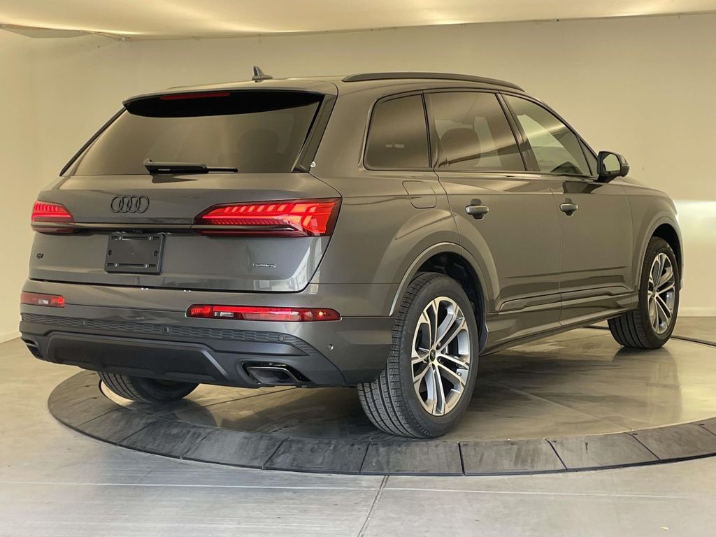 2026 Audi Q7 45 Premium Gray at Audi Porsche Sewickley