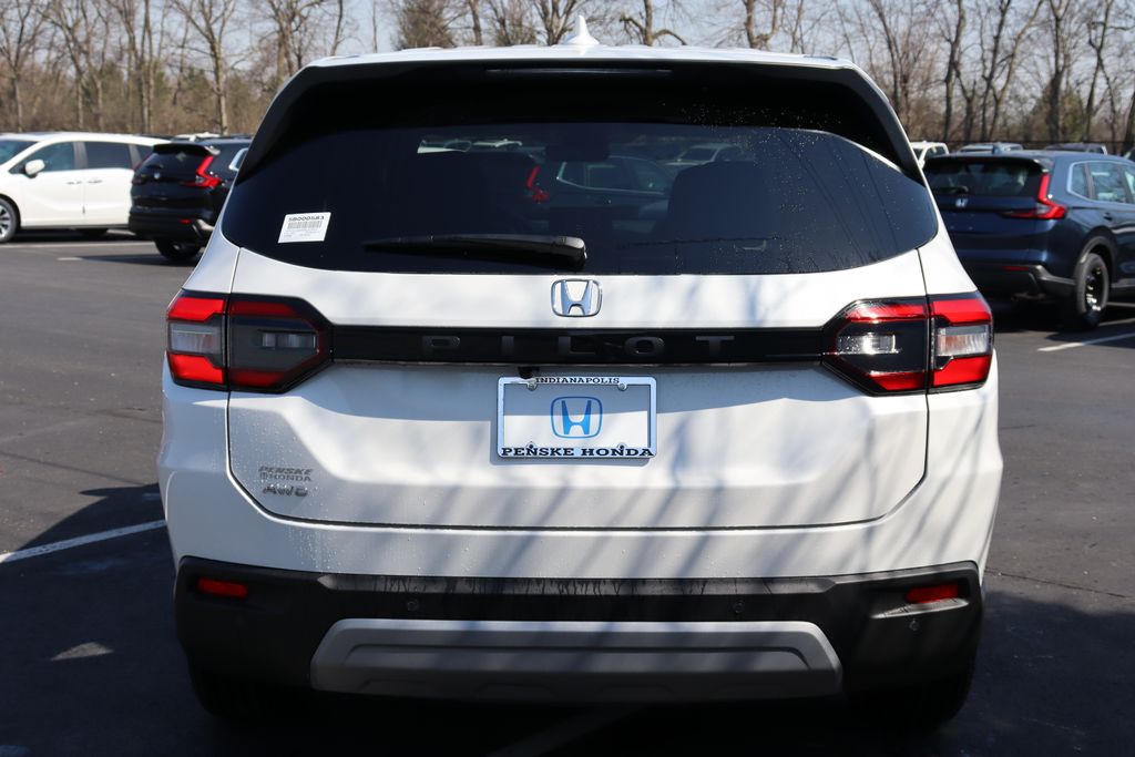 2025 Honda Pilot EX-L 4