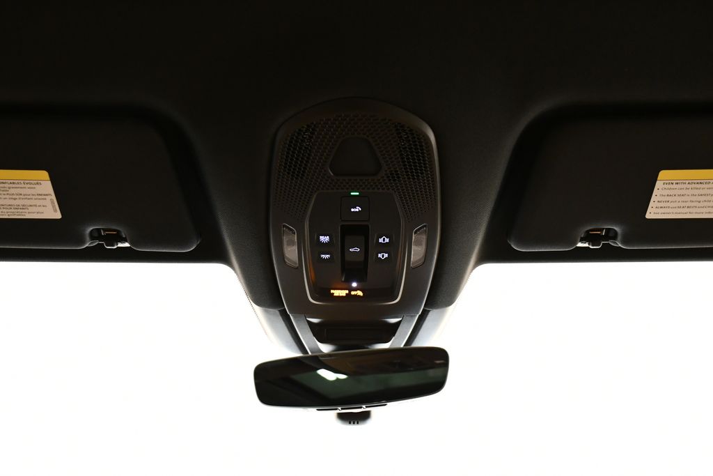 Thumbnail: 2025 Porsche Cayenne - 24