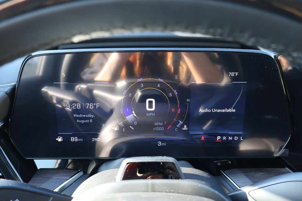 Thumbnail: 2025 Chevrolet Suburban - 22