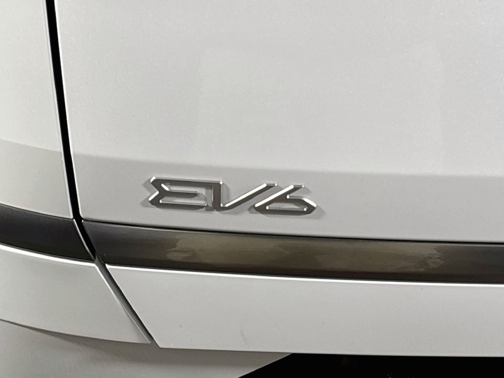 2024 Kia EV6 Wind
