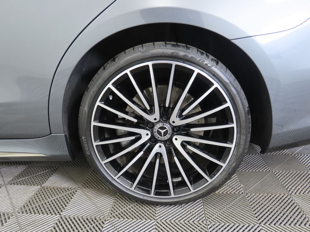 Thumbnail: 2023 Mercedes-Benz S-Class - 30