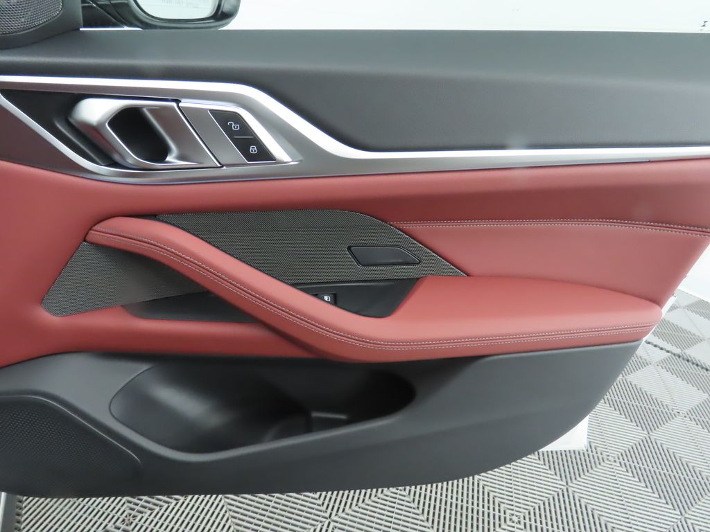 2025 BMW i4 xDrive40 26