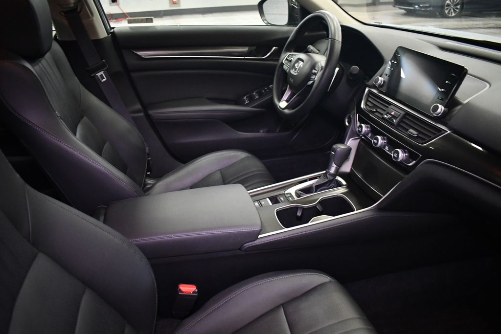 Thumbnail: 2022 Honda Accord - 32