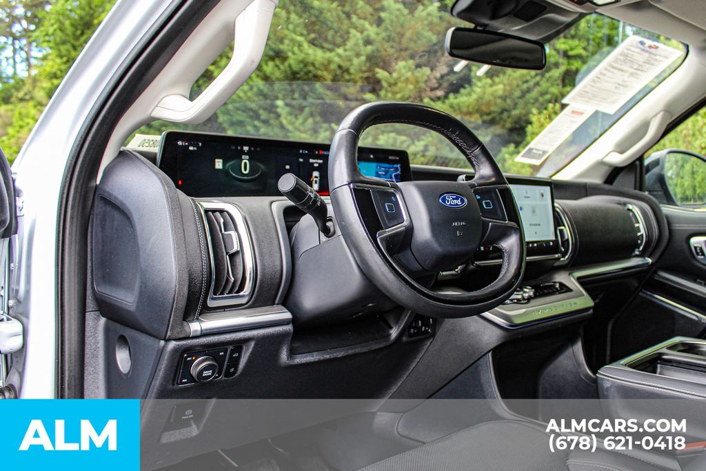 Used 2025 Silver Ford Platinum image 25
